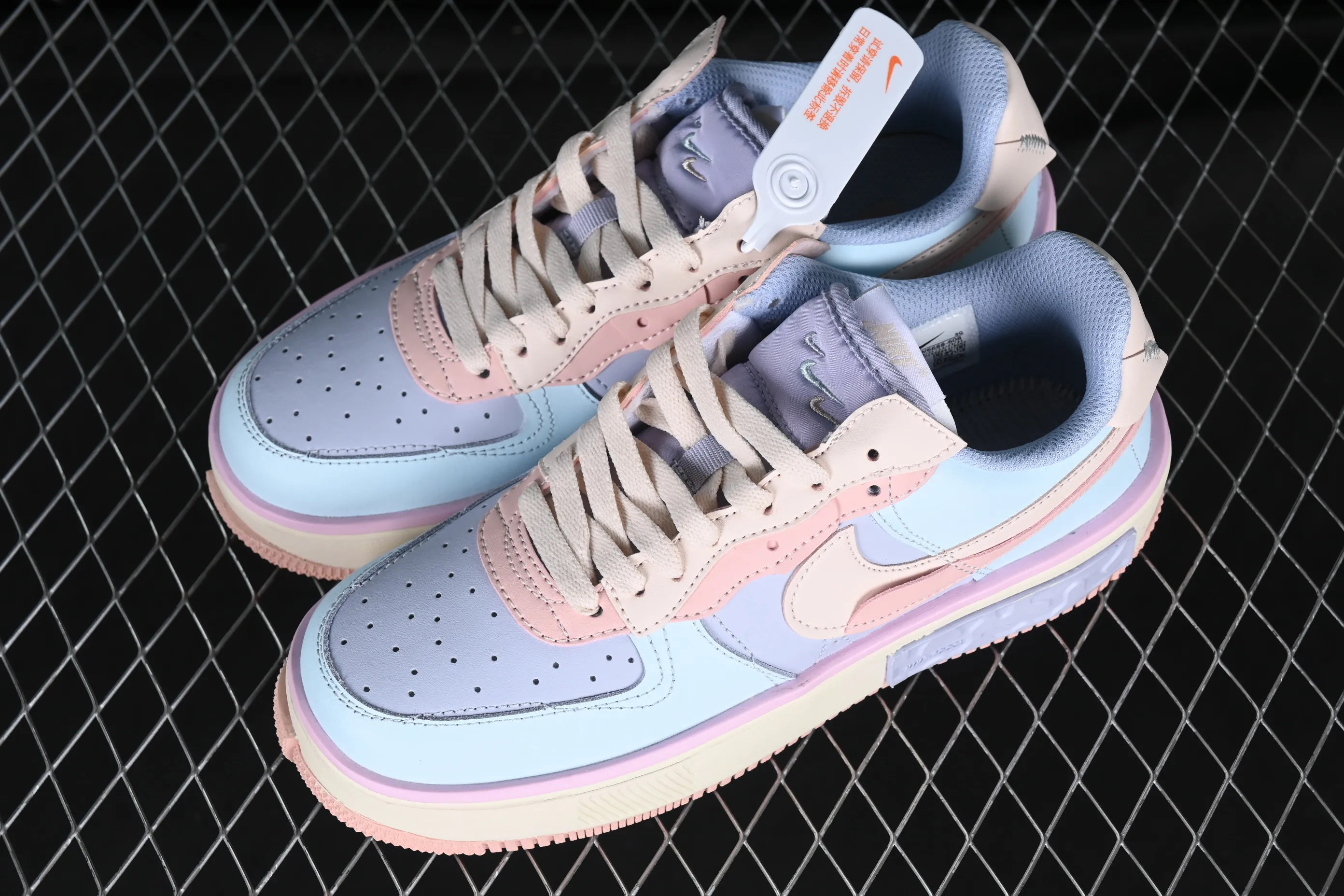 All categories Nk Air Force 1 Air Force series Nk Air Force 1 Fontanka Air Force low-top Nk Air Force 1 Fontanka "Macaroon" Fontanka series Macaroon color beige gray Air Force 1 low-top casual sneakers CW6688-608